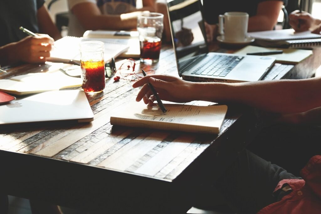 Christian Influencers & Brand Partnerships: How to Collaborate with Integrity